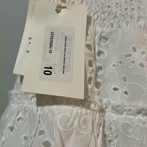 Twinset White Eyelet Skirt Smocked Tiered Girls Size 10 Brand New Pull On - Picture 4 of 5